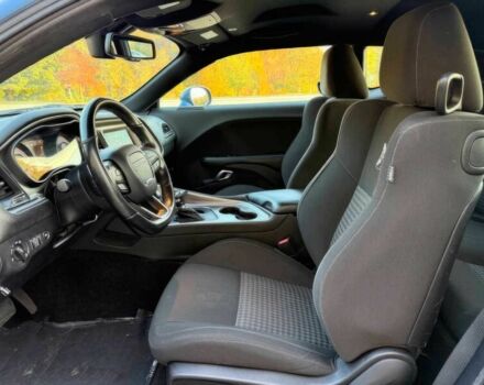 Синій Додж Challenger, об'ємом двигуна 6.4 л та пробігом 36 тис. км за 8500 $, фото 8 на Automoto.ua