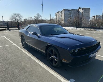 Синій Додж Challenger, об'ємом двигуна 3.6 л та пробігом 280 тис. км за 10500 $, фото 1 на Automoto.ua