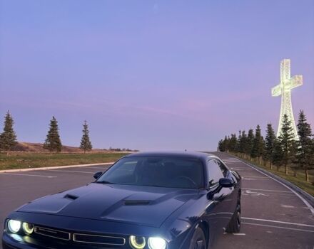 Синий Додж Челенджер, объемом двигателя 3.6 л и пробегом 215 тыс. км за 16000 $, фото 1 на Automoto.ua