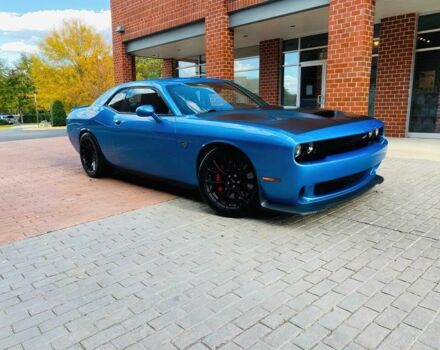 Синий Додж Челенджер, объемом двигателя 6.2 л и пробегом 71 тыс. км за 16800 $, фото 1 на Automoto.ua