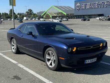 Синій Додж Challenger, об'ємом двигуна 3.6 л та пробігом 105 тис. км за 17800 $, фото 1 на Automoto.ua