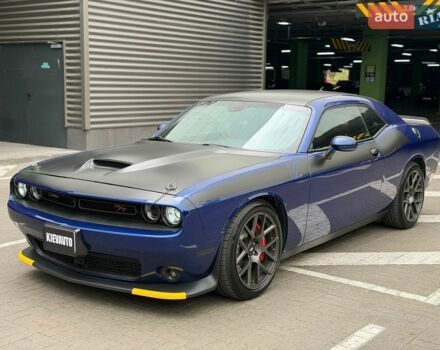 Синій Додж Challenger, об'ємом двигуна 7 л та пробігом 110 тис. км за 35000 $, фото 1 на Automoto.ua