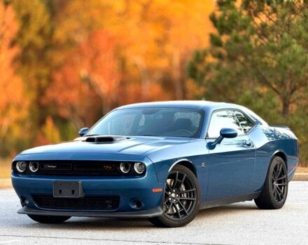Синій Додж Challenger, об'ємом двигуна 6.4 л та пробігом 36 тис. км за 8500 $, фото 1 на Automoto.ua
