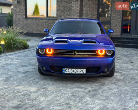 Синій Додж Challenger, об'ємом двигуна 3.6 л та пробігом 36 тис. км за 20500 $, фото 1 на Automoto.ua