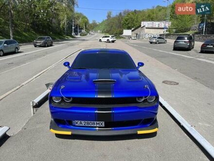 Додж Challenger 2022 у Києві на Automoto.ua Синій Додж Challenger, об'ємом двигуна 6.42 л та пробігом 17 тис. км за 71000 $, фото 1 на Automoto.ua