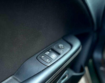 Зелений Додж Challenger, об'ємом двигуна 3.6 л та пробігом 136 тис. км за 19400 $, фото 9 на Automoto.ua