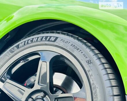 Зеленый Додж Челенджер, объемом двигателя 5.7 л и пробегом 59 тыс. км за 42700 $, фото 88 на Automoto.ua