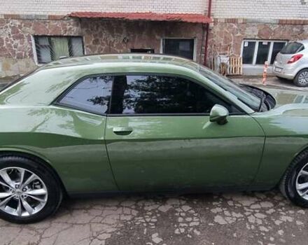 Зеленый Додж Челенджер, объемом двигателя 3.61 л и пробегом 27 тыс. км за 29950 $, фото 5 на Automoto.ua