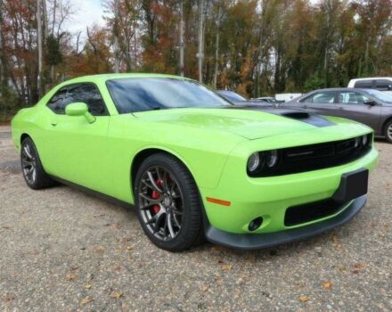 Зелений Додж Challenger, об'ємом двигуна 6.4 л та пробігом 77 тис. км за 7800 $, фото 1 на Automoto.ua
