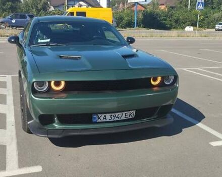Зелений Додж Challenger, об'ємом двигуна 3.6 л та пробігом 72 тис. км за 18000 $, фото 1 на Automoto.ua