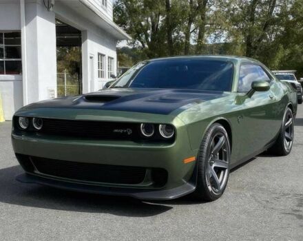 Додж Челенджер 2018 в Львове на Automoto.ua Зеленый Додж Челенджер, объемом двигателя 6.2 л и пробегом 33 тыс. км за 17000 $, фото 1 на Automoto.ua