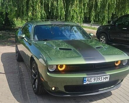 Зеленый Додж Челенджер, объемом двигателя 3.6 л и пробегом 84 тыс. км за 21000 $, фото 1 на Automoto.ua