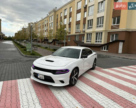 Белый Додж Чарджер, объемом двигателя 3.6 л и пробегом 185 тыс. км за 15999 $, фото 15 на Automoto.ua