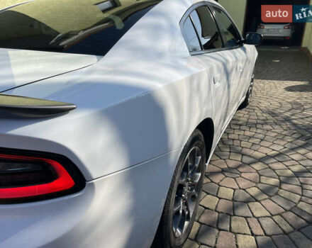 Білий Додж Charger, об'ємом двигуна 3.61 л та пробігом 78 тис. км за 19500 $, фото 6 на Automoto.ua