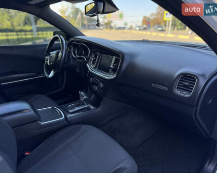 Білий Додж Charger, об'ємом двигуна 3.6 л та пробігом 126 тис. км за 20400 $, фото 31 на Automoto.ua
