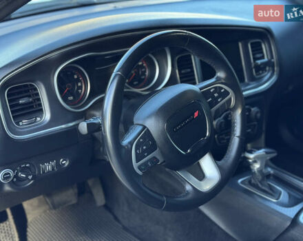 Білий Додж Charger, об'ємом двигуна 3.6 л та пробігом 126 тис. км за 20400 $, фото 38 на Automoto.ua