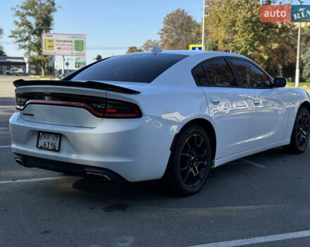 Білий Додж Charger, об'ємом двигуна 3.6 л та пробігом 126 тис. км за 20400 $, фото 19 на Automoto.ua