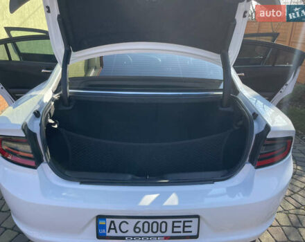 Білий Додж Charger, об'ємом двигуна 3.61 л та пробігом 78 тис. км за 19500 $, фото 21 на Automoto.ua