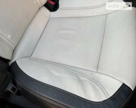 Белый Додж Чарджер, объемом двигателя 3.6 л и пробегом 95 тыс. км за 23000 $, фото 23 на Automoto.ua