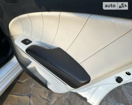 Белый Додж Чарджер, объемом двигателя 3.6 л и пробегом 95 тыс. км за 23000 $, фото 25 на Automoto.ua