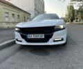 Белый Додж Чарджер, объемом двигателя 3.6 л и пробегом 100 тыс. км за 18500 $, фото 23 на Automoto.ua