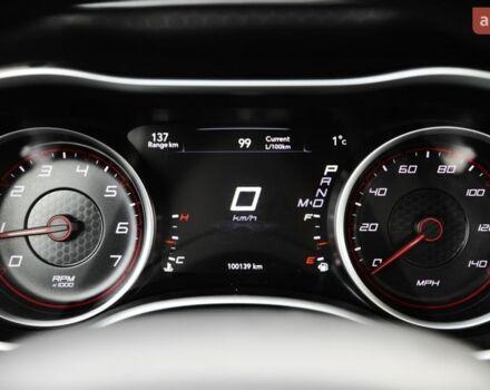 Белый Додж Чарджер, объемом двигателя 3.6 л и пробегом 100 тыс. км за 20500 $, фото 18 на Automoto.ua