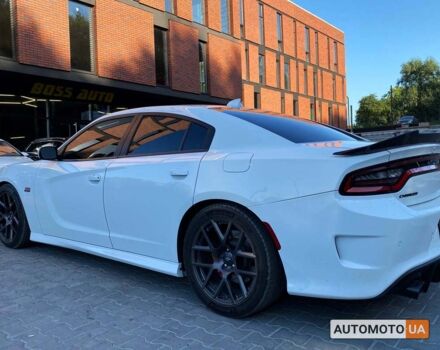 Білий Додж Charger, об'ємом двигуна 6.4 л та пробігом 63 тис. км за 38500 $, фото 4 на Automoto.ua