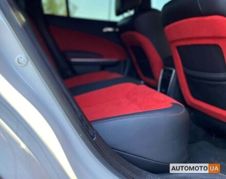Білий Додж Charger, об'ємом двигуна 6.4 л та пробігом 63 тис. км за 38500 $, фото 18 на Automoto.ua