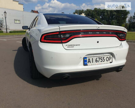 Білий Додж Charger, об'ємом двигуна 5.7 л та пробігом 85 тис. км за 23000 $, фото 8 на Automoto.ua