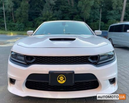Білий Додж Charger, об'ємом двигуна 6.4 л та пробігом 63 тис. км за 38500 $, фото 1 на Automoto.ua