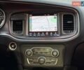 Белый Додж Чарджер, объемом двигателя 6.4 л и пробегом 83 тыс. км за 30900 $, фото 30 на Automoto.ua