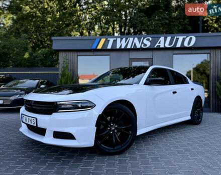 Білий Додж Charger, об'ємом двигуна 3.6 л та пробігом 81 тис. км за 15900 $, фото 15 на Automoto.ua