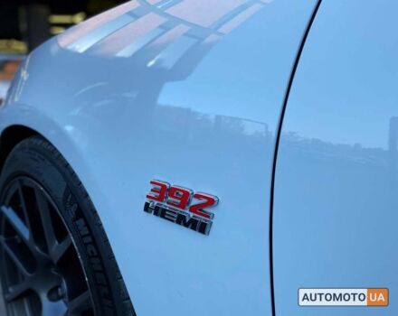 Білий Додж Charger, об'ємом двигуна 6.4 л та пробігом 63 тис. км за 38500 $, фото 9 на Automoto.ua