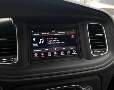 Белый Додж Чарджер, объемом двигателя 3.6 л и пробегом 29 тыс. км за 21490 $, фото 18 на Automoto.ua