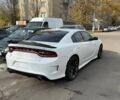 Белый Додж Чарджер, объемом двигателя 6.4 л и пробегом 61 тыс. км за 42000 $, фото 2 на Automoto.ua