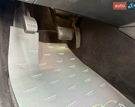 Белый Додж Чарджер, объемом двигателя 5.65 л и пробегом 71 тыс. км за 29900 $, фото 32 на Automoto.ua