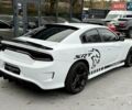 Белый Додж Чарджер, объемом двигателя 5.65 л и пробегом 71 тыс. км за 29900 $, фото 7 на Automoto.ua