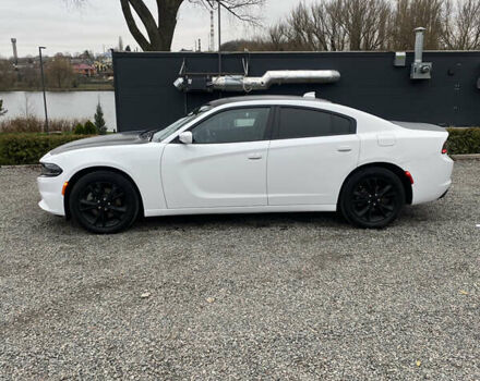Білий Додж Charger, об'ємом двигуна 3.6 л та пробігом 37 тис. км за 23800 $, фото 9 на Automoto.ua