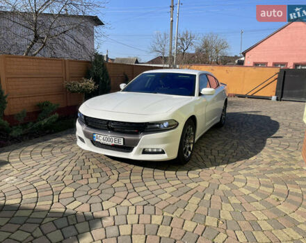 Білий Додж Charger, об'ємом двигуна 3.61 л та пробігом 78 тис. км за 19500 $, фото 1 на Automoto.ua