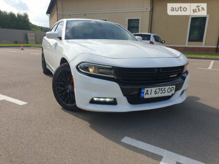 Білий Додж Charger, об'ємом двигуна 5.7 л та пробігом 85 тис. км за 23000 $, фото 1 на Automoto.ua