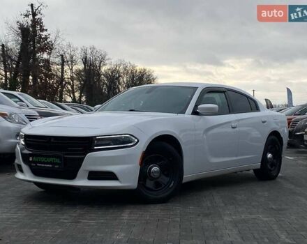 Білий Додж Charger, об'ємом двигуна 3.6 л та пробігом 29 тис. км за 21490 $, фото 1 на Automoto.ua