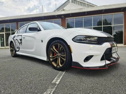 Белый Додж Чарджер, объемом двигателя 3.6 л и пробегом 87 тыс. км за 23500 $, фото 1 на Automoto.ua