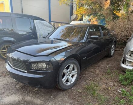 Черный Додж Чарджер, объемом двигателя 5.7 л и пробегом 80 тыс. км за 1500 $, фото 1 на Automoto.ua