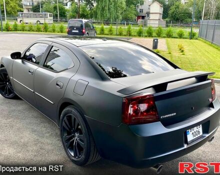 Чорний Додж Charger, об'ємом двигуна 5.7 л та пробігом 115 тис. км за 16999 $, фото 5 на Automoto.ua