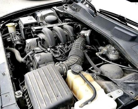 Черный Додж Чарджер, объемом двигателя 2.7 л и пробегом 178 тыс. км за 19950 $, фото 6 на Automoto.ua