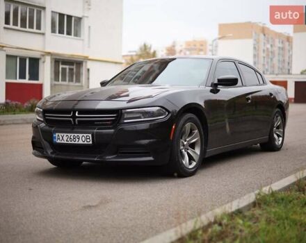 Черный Додж Чарджер, объемом двигателя 3.6 л и пробегом 161 тыс. км за 16300 $, фото 19 на Automoto.ua
