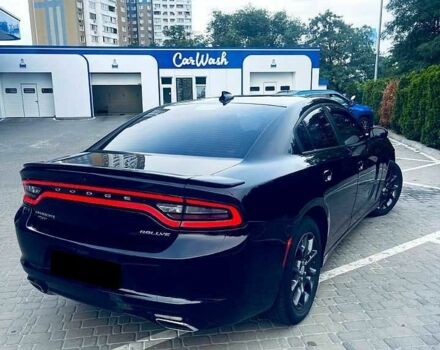 Чорний Додж Charger, об'ємом двигуна 0.36 л та пробігом 130 тис. км за 15599 $, фото 4 на Automoto.ua