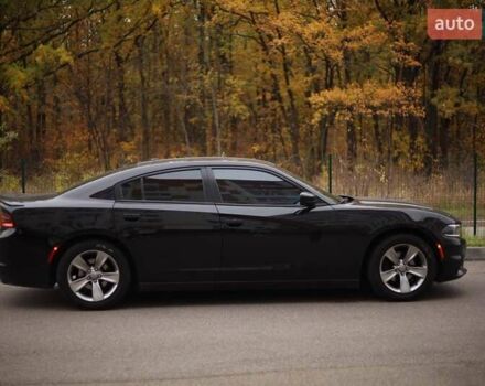 Черный Додж Чарджер, объемом двигателя 3.6 л и пробегом 161 тыс. км за 16300 $, фото 4 на Automoto.ua
