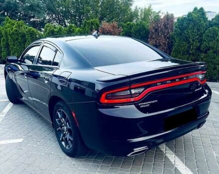 Чорний Додж Charger, об'ємом двигуна 0.36 л та пробігом 130 тис. км за 15599 $, фото 7 на Automoto.ua