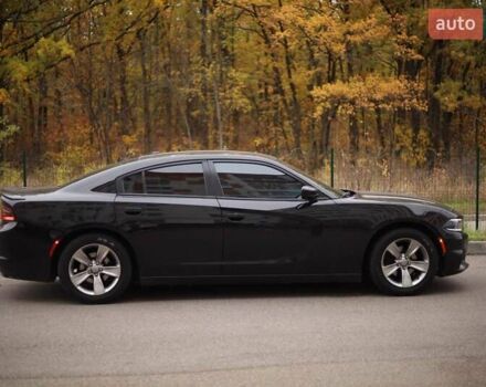 Черный Додж Чарджер, объемом двигателя 3.6 л и пробегом 161 тыс. км за 16300 $, фото 2 на Automoto.ua
